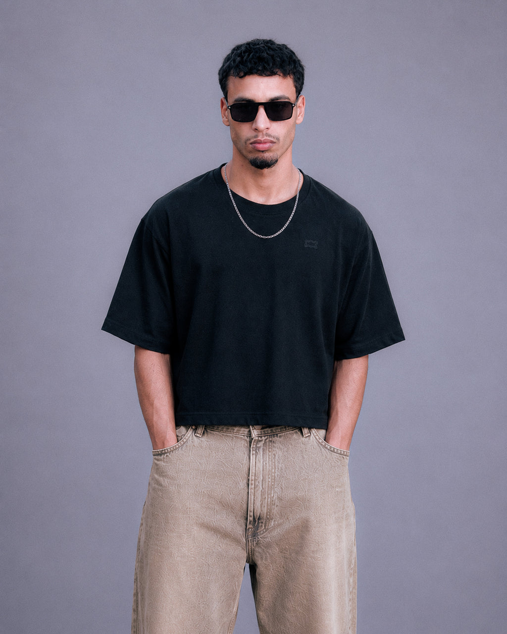 Boxy Cropped Tee – Fits 170–180 cm | 65–95 kg